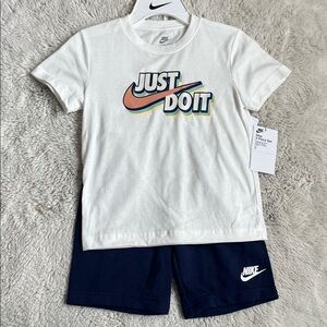 Nike Kids Matching Set in White and Navy